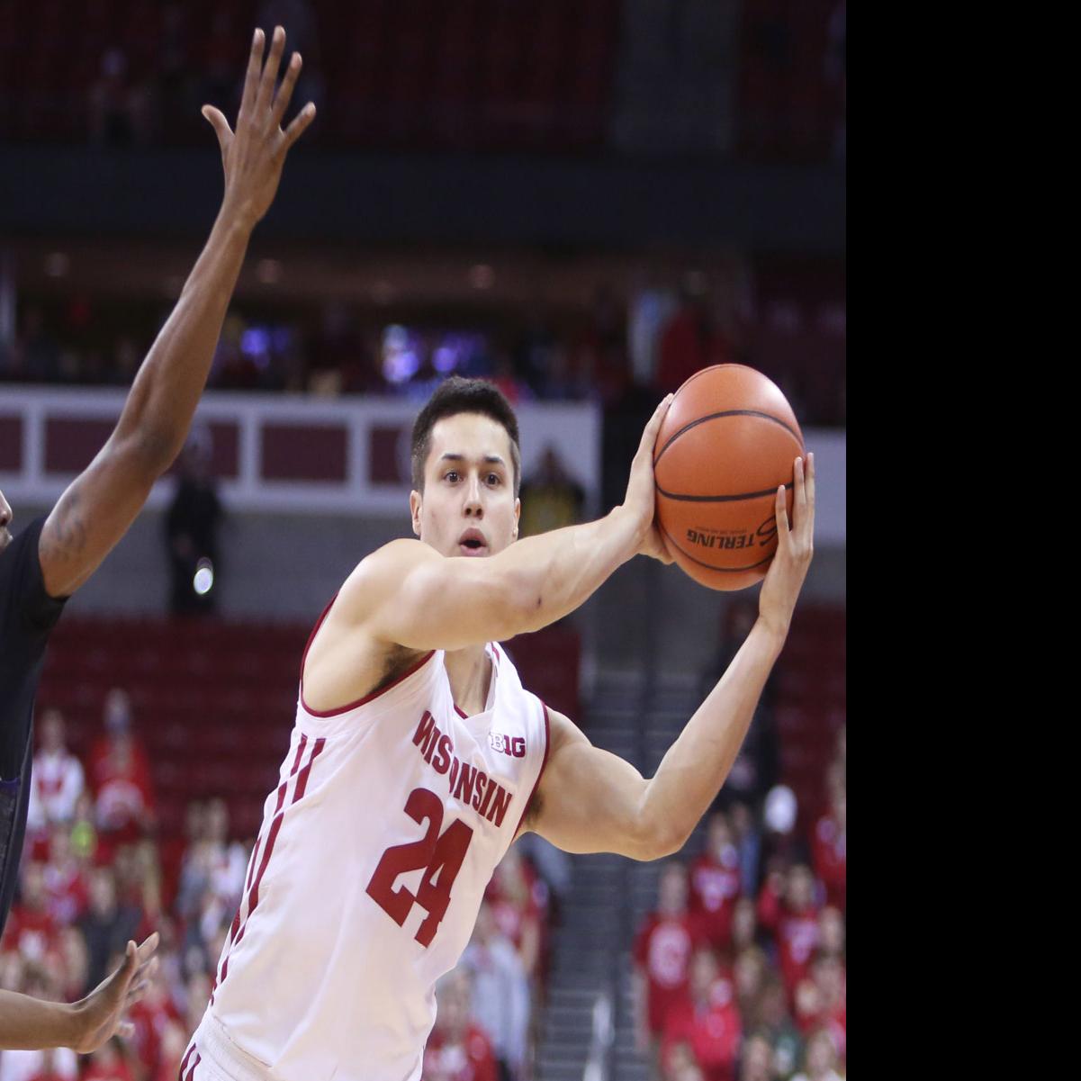 Badgers Men S Basketball Live Blog From Wisconsin Syracuse At