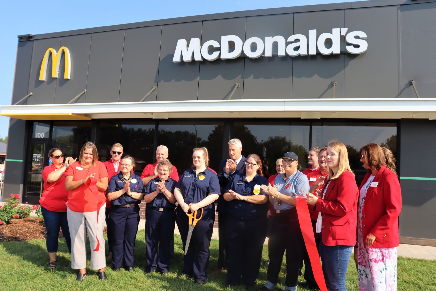 Chippewa Falls McDonald s reopens following complete rebuild remodel