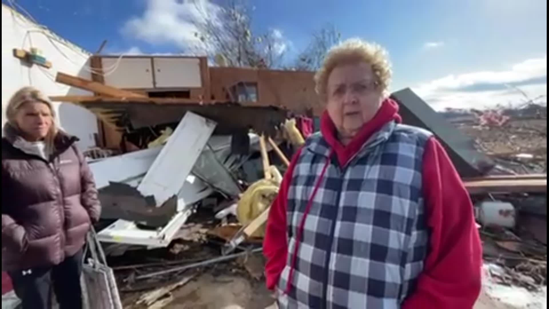 Woman pulled from rubble after Wisconsin tornado