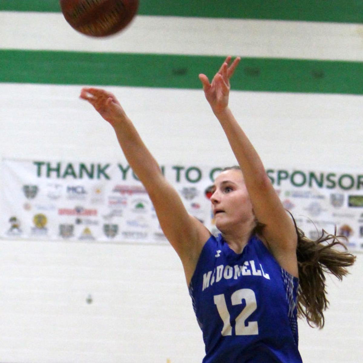 Prep Girls Basketball Notebook Mcdonell S Craker Closing In On