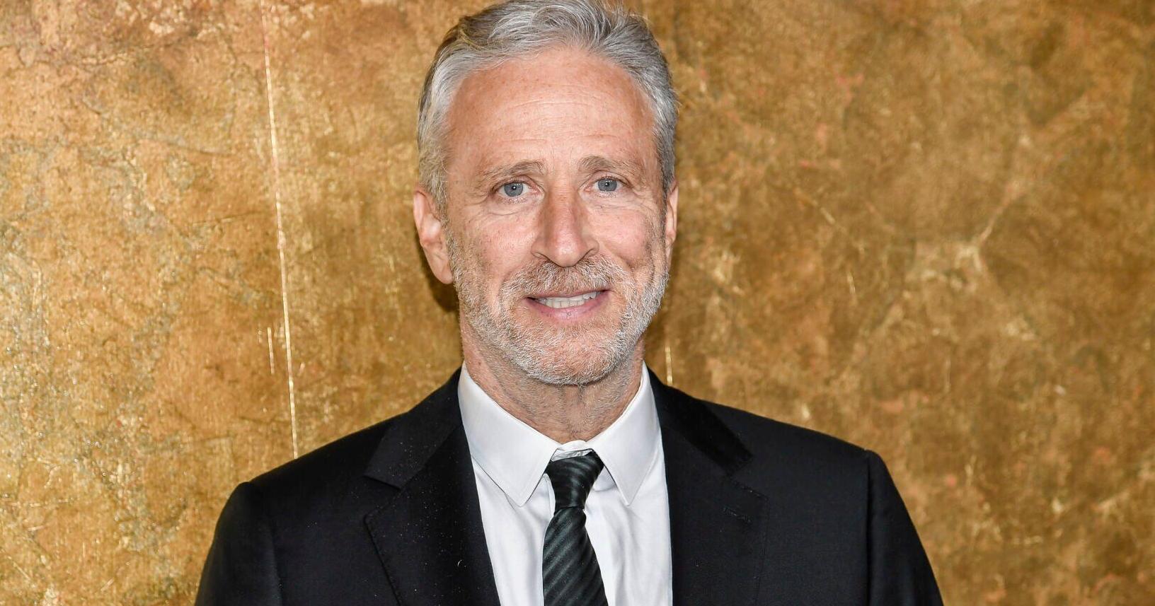 Jon Stewart returns to 'Daily Show' through 2024 election - Vimarsana News