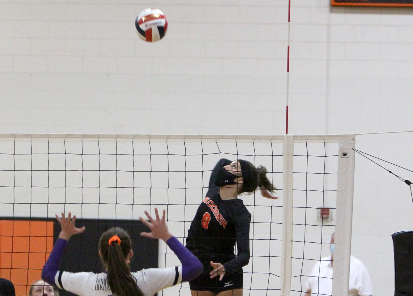Tuesday Prep Roundup Bloomer volleyball holds off McDonell in fiveset