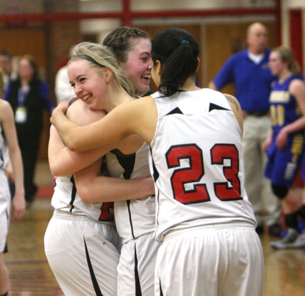 Photos La Crosse Central girls basketball vs Rice Lake at Chippewa