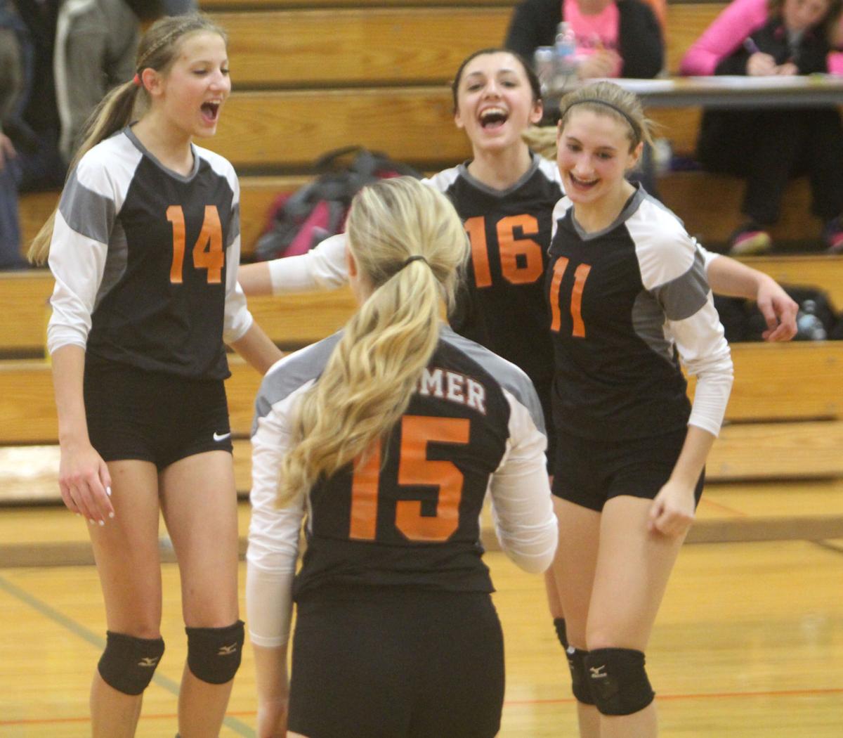 Bloomer volleyball at Heart O' North Conference quad