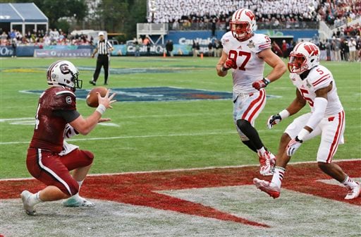 Two little, too late: Badgers' rally falls short at Rose Bowl