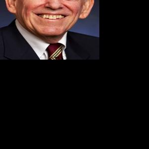 Opportunity awaits, Marcus Corp. chairman tells students