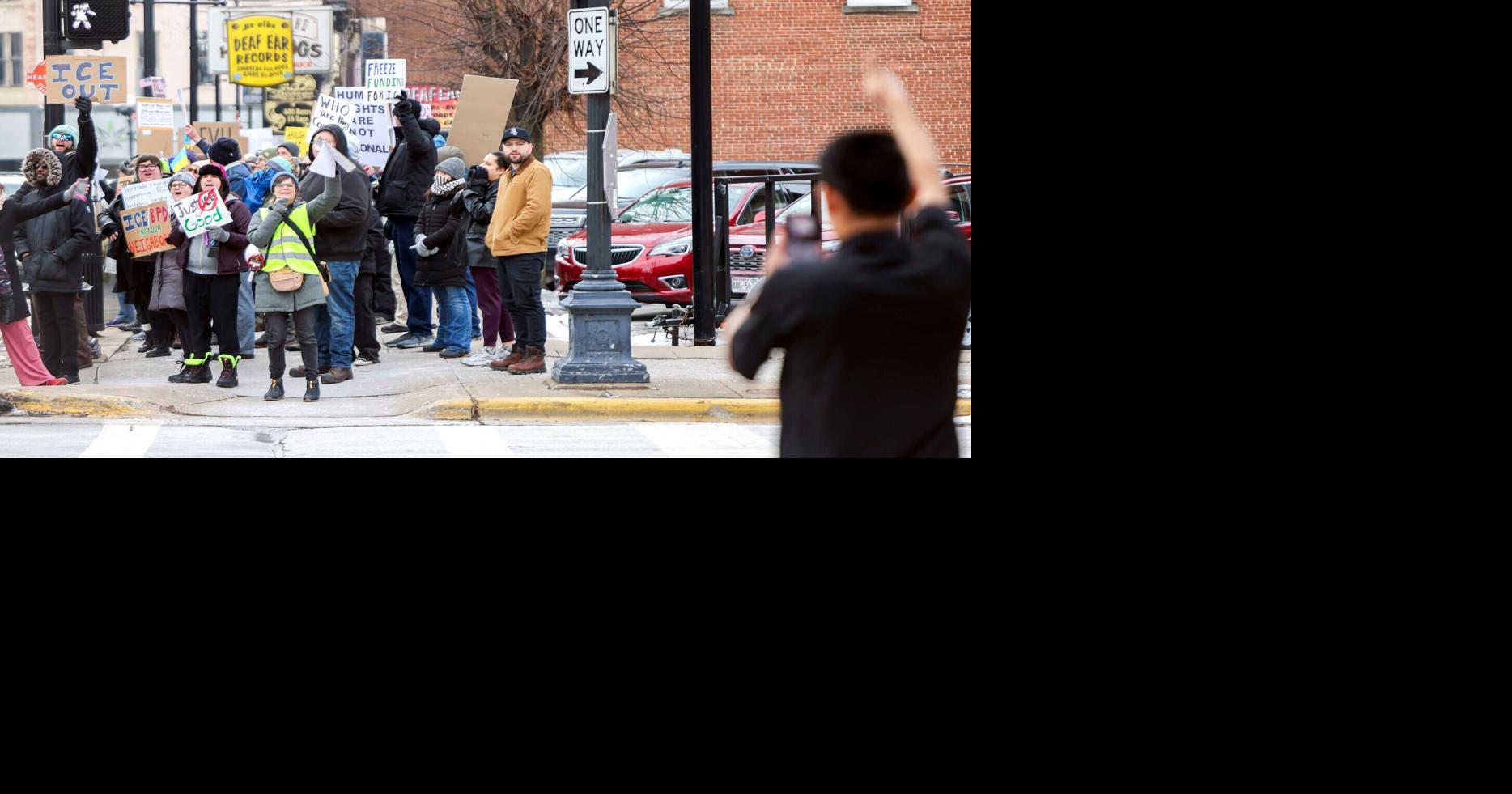 La Crosse rally condemns Trump, ICE and Venezuela war