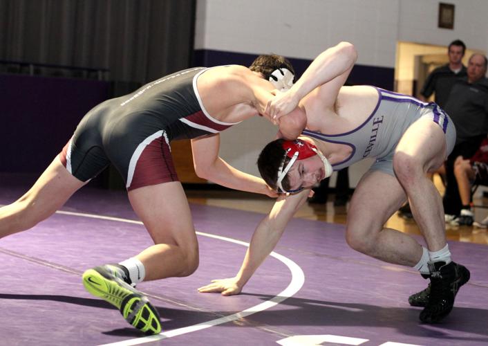 Prep wrestling Boyceville battles out win over Spring Valley/Elmwood