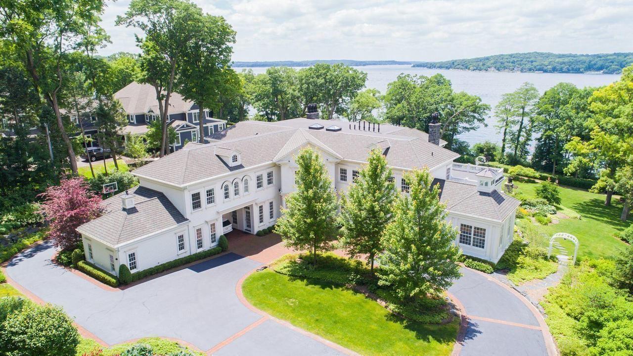 Photos Stunning lakeside estate in Lake Geneva sells for 12.75M