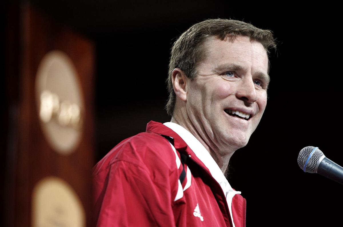 former-wisconsin-badgers-coach-mike-eaves-lands-ahl-coaching-post