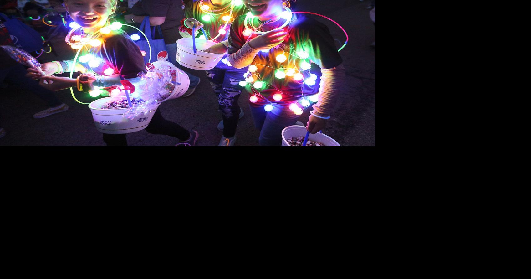 Photos Oktoberfest Torchlight Parade in La Crosse