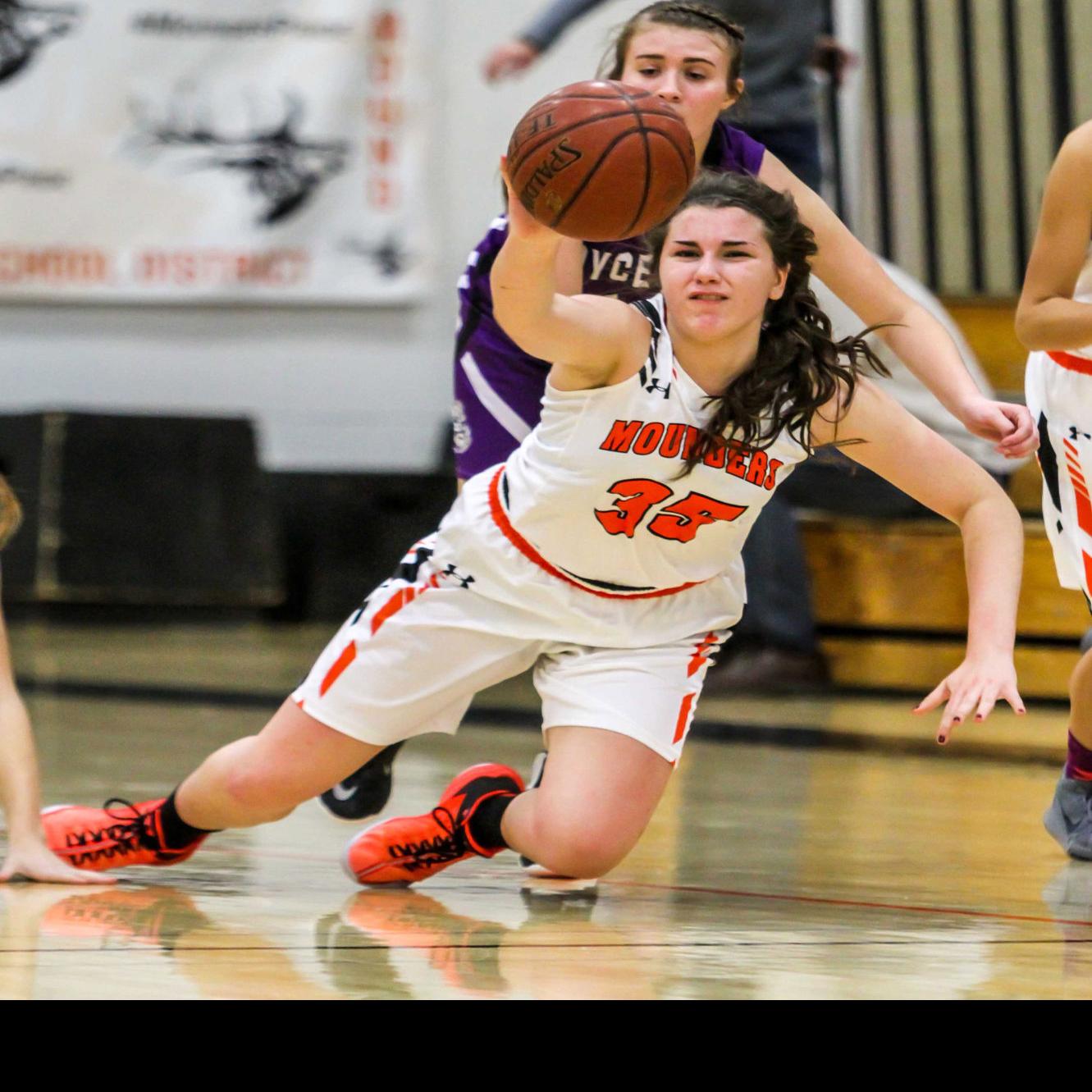 Prep Roundup Elk Mound Girls Basketball Dominates Over Boyceville