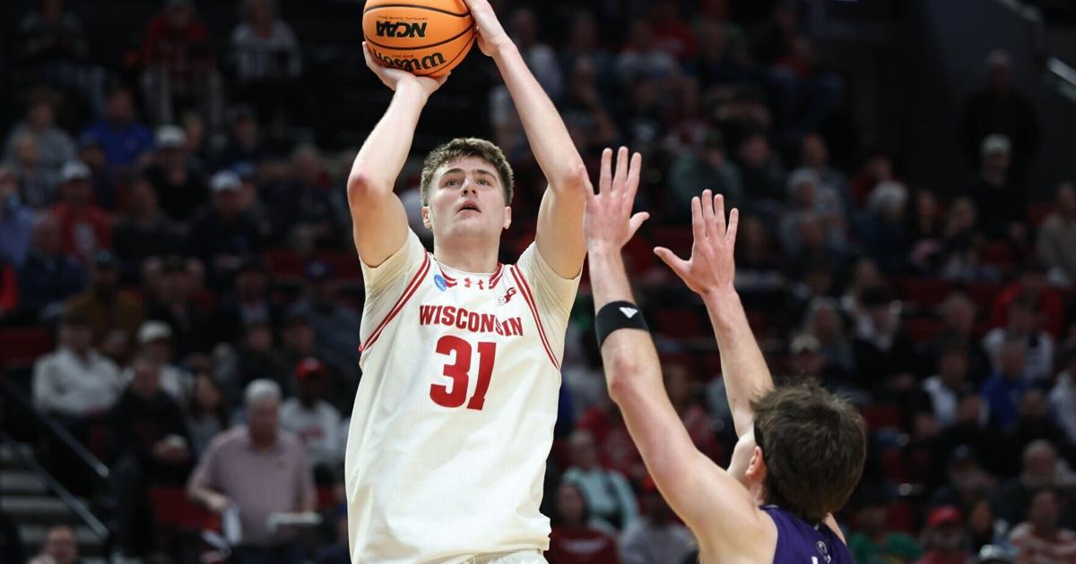 Wisconsin Men's Basketball Team Falls Short in Final AP Rankings
