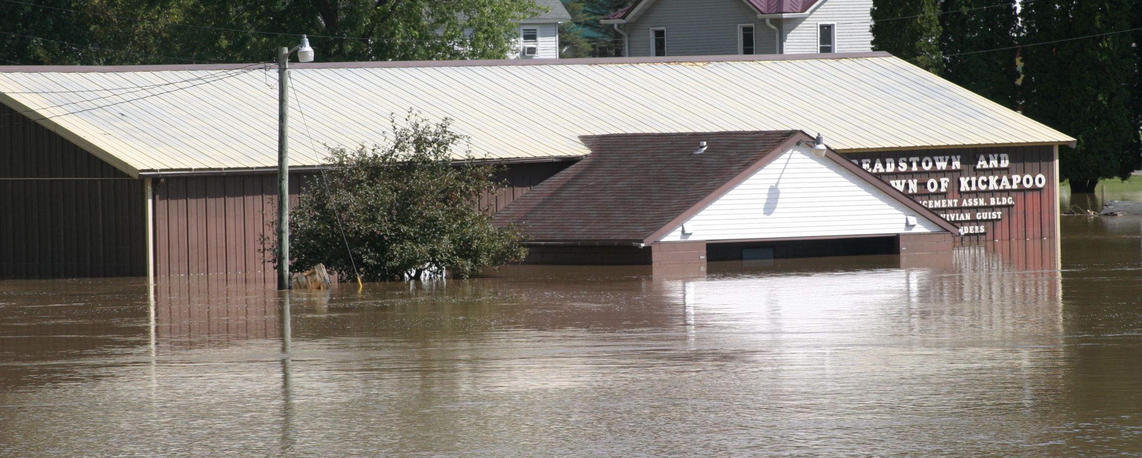 Kickapoo River reaches epic levels in Readstown in Vernon County