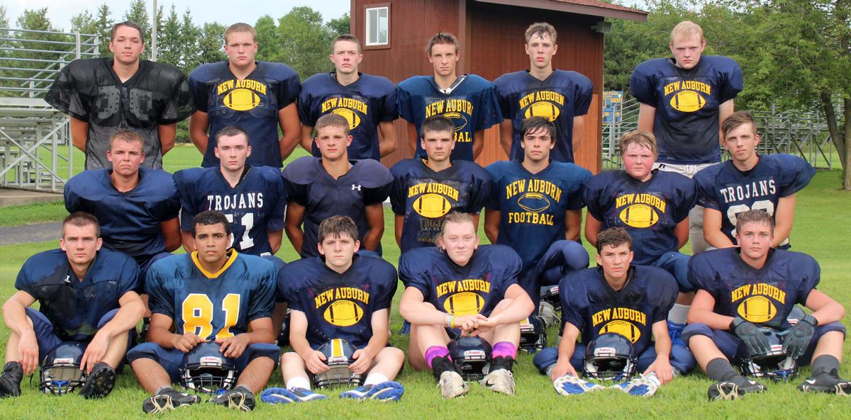 Prep Football Preview New Auburn Aims For Strong Final Season In Lakeland Conference High School Chippewa Com