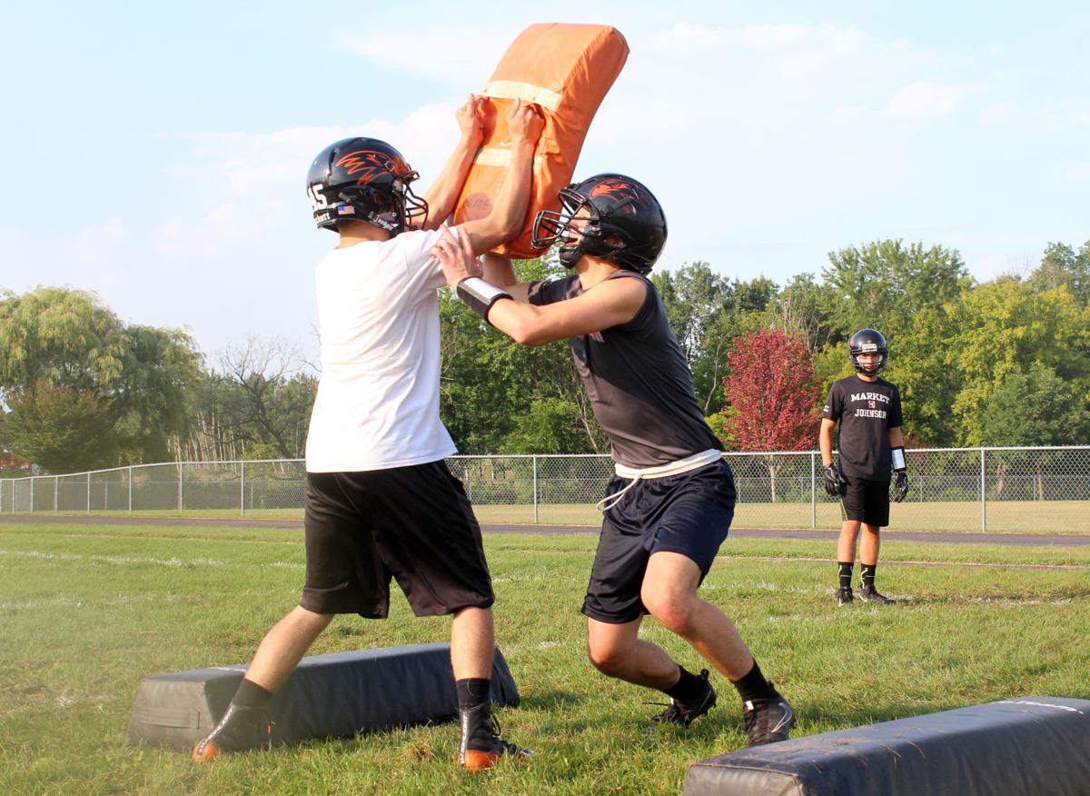 Prep Football Bloomer returns experience in quest for 27th Heart O