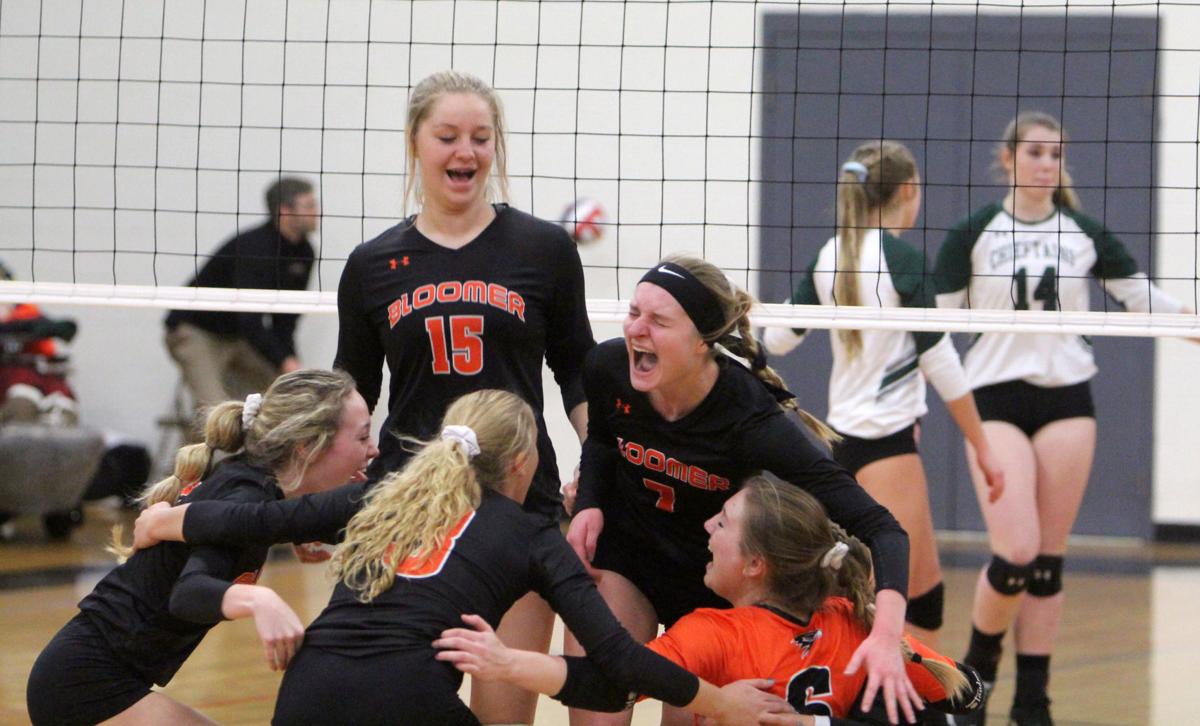 Prep Volleyball Playoffs Veteran Bloomer squad keeps its cool during