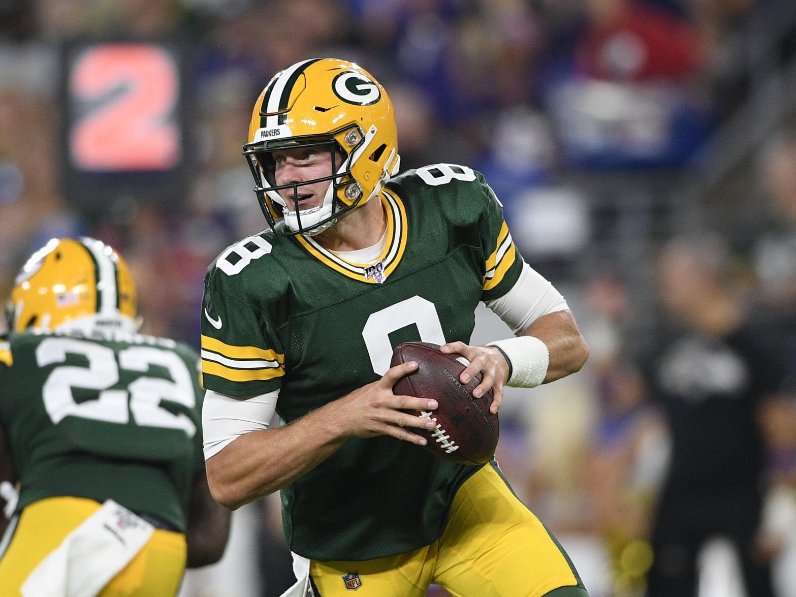 2 Days In Tim Boyle Shows He S Not Giving Up The Packers Backup Quarterback Job Without A Fight Professional Football Chippewa Com