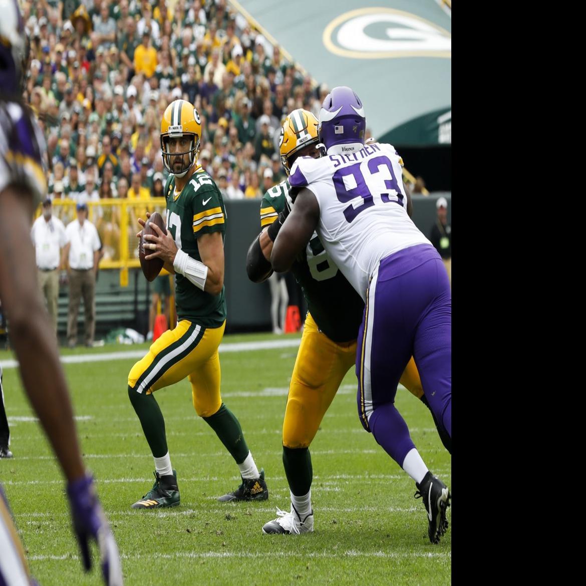 Why Wasn T Aaron Rodgers Called For Multiple Delay Of Game