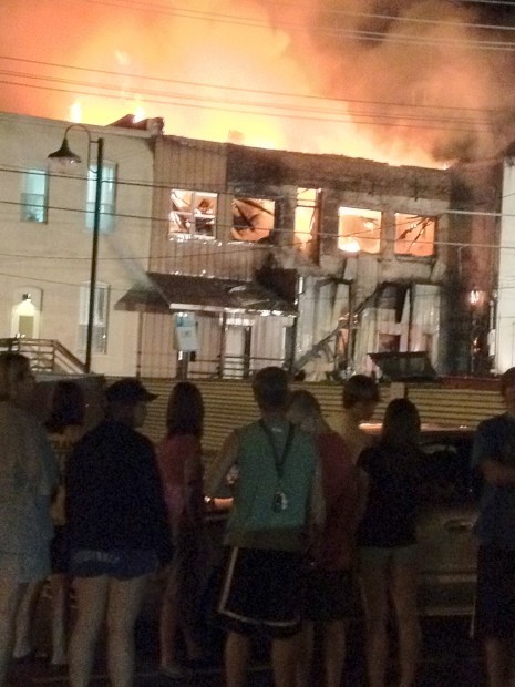 Downtown fire destroys Spring Street building