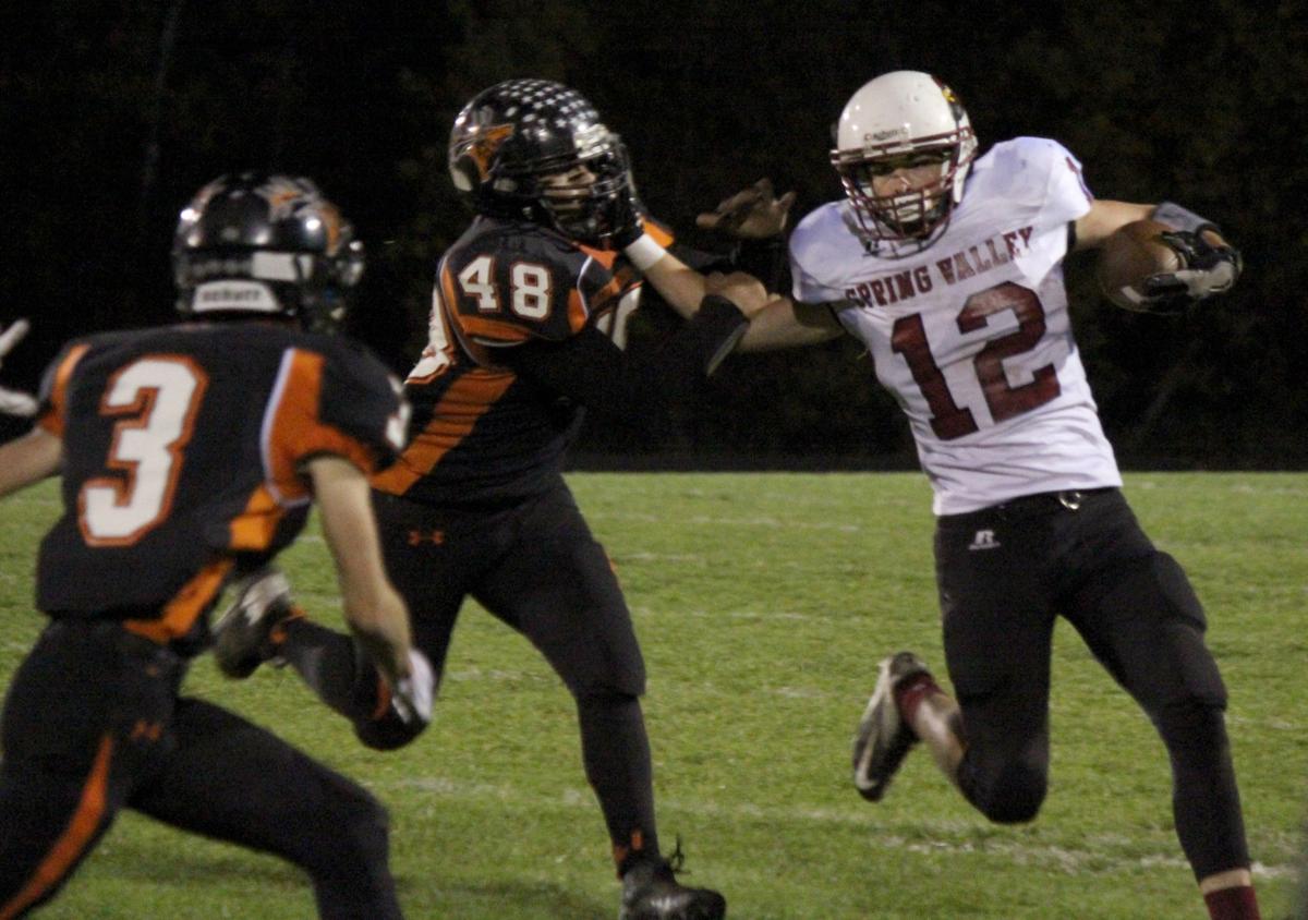 Elk Mound football defeats Spring Valley for DSC Championship
