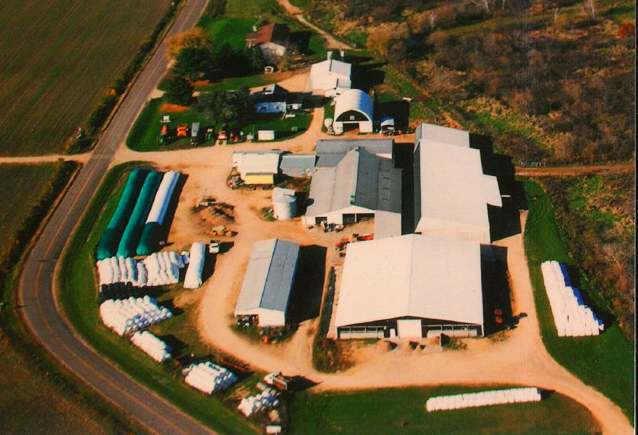 Jenson family to host 25th annual Dunn County Dairy Promotion Breakfast