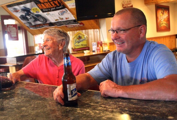 Bresina s celebrates 100 years as a hometown bar