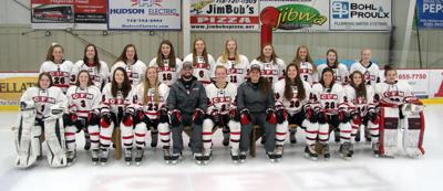 2018-19 Chi-Hi/Menomonie girls hockey team photo