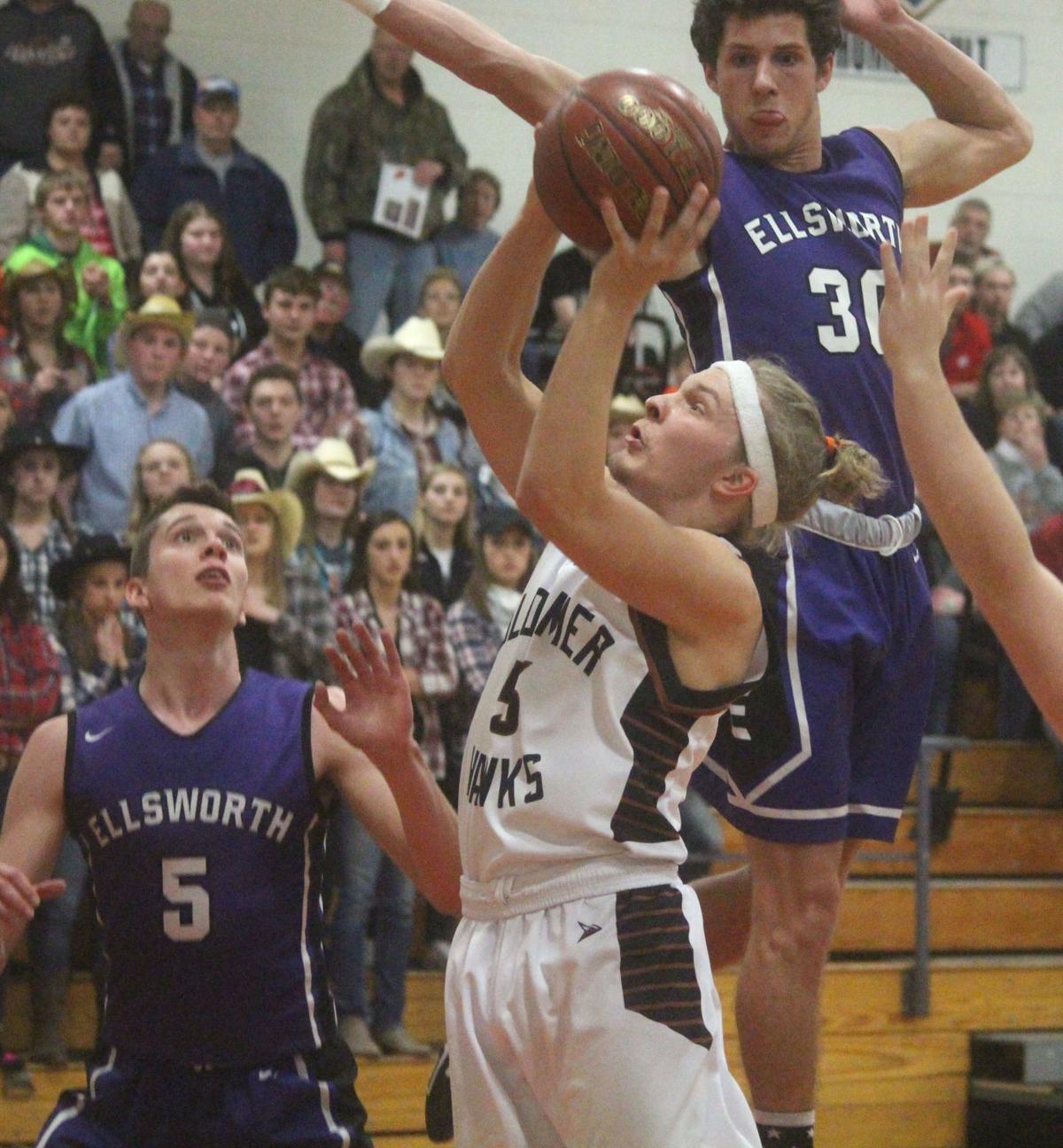 Prep Boys Basketball Regionals Hot Shooting Ellsworth Knocks Out