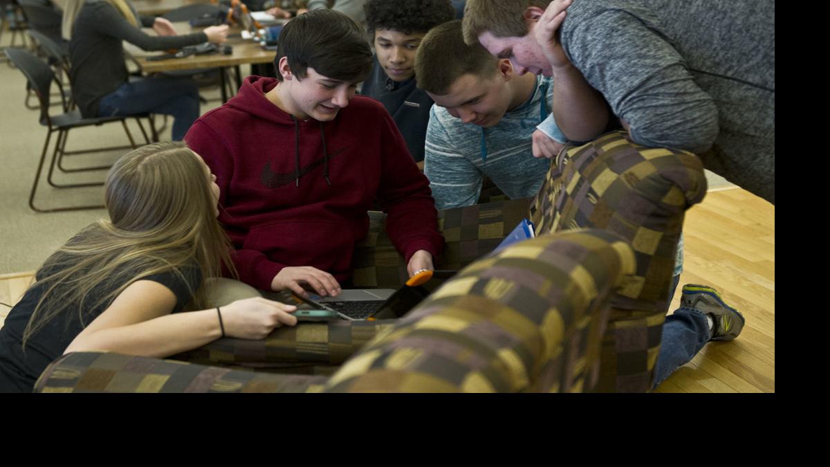 Reshaping Chippewa Valley Education Local School Districts Embrace Technology But Don T Abandon Traditional Systems Business Report Chippewa Com