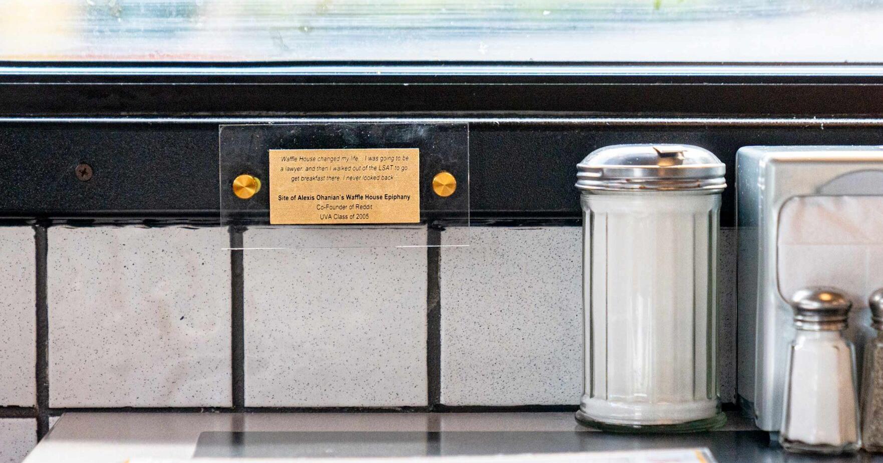 Plaque commemorating Reddit co-founder's entrepreneurial 'epiphany' vanishes from Virginia Waffle House - Vimarsana News