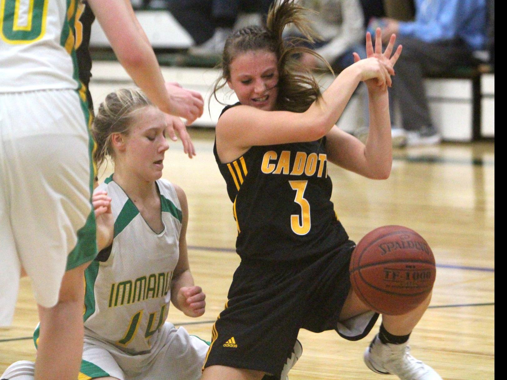 Cadott Girls Basketball Team Tops Eau Claire Immanuel In Season
