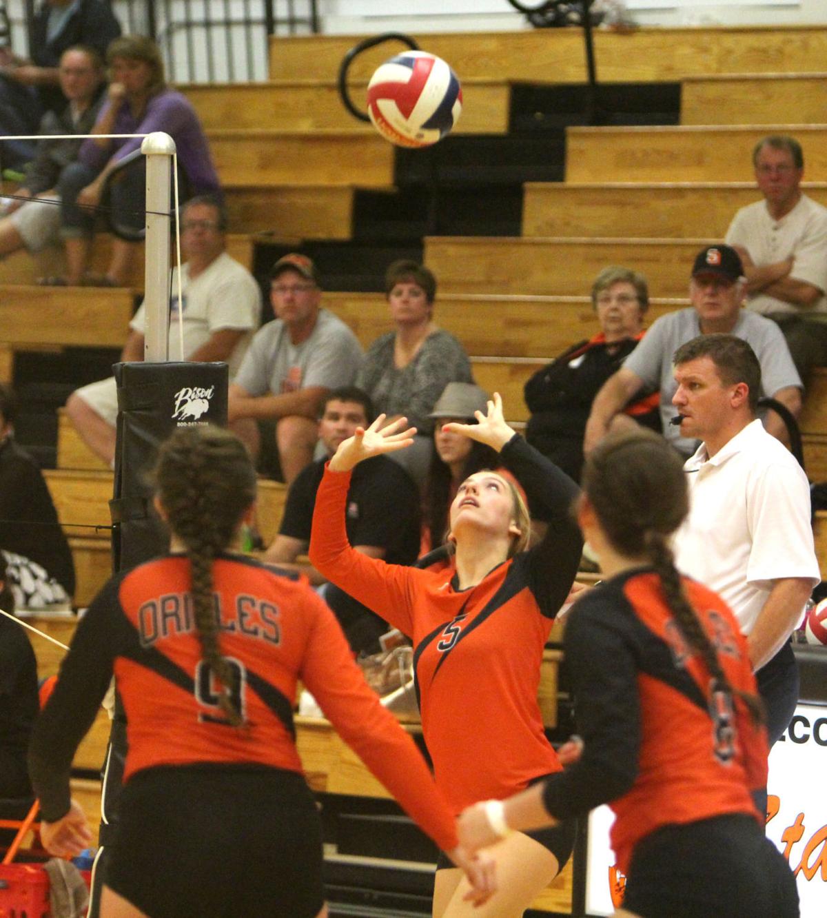 Photos Altoona at StanleyBoyd volleyball, 92415