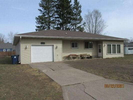 3 Bedroom Home in Cadott - $165,000