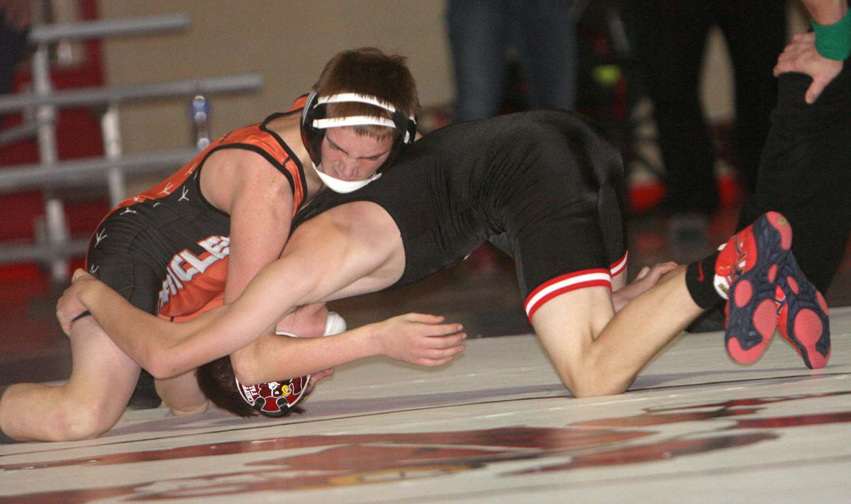 Photos StanleyBoyd/Thorp/OwenWithee at ChiHi wrestling 122214
