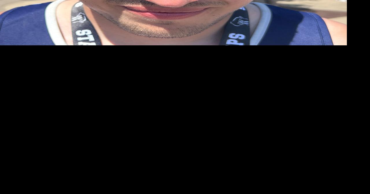 Chester Lang's headband and haircut at state