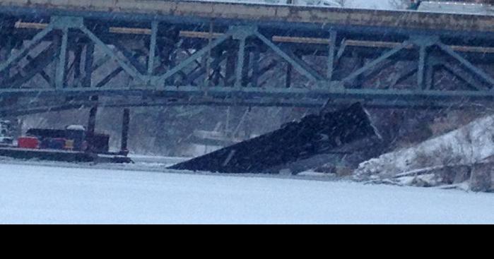 two-minneapolis-men-killed-in-i-94-semi-crash