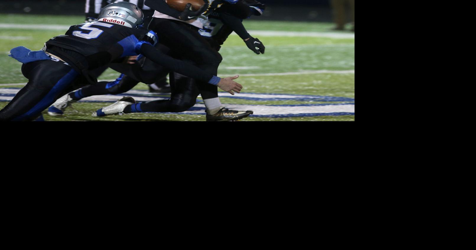 High School Football PlayoffsCameron pulls away from Cadott