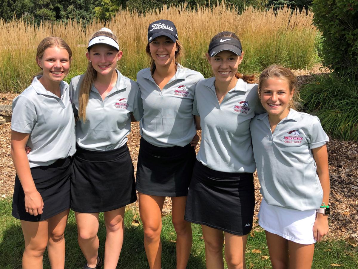 2019 Menomonie girls golf team