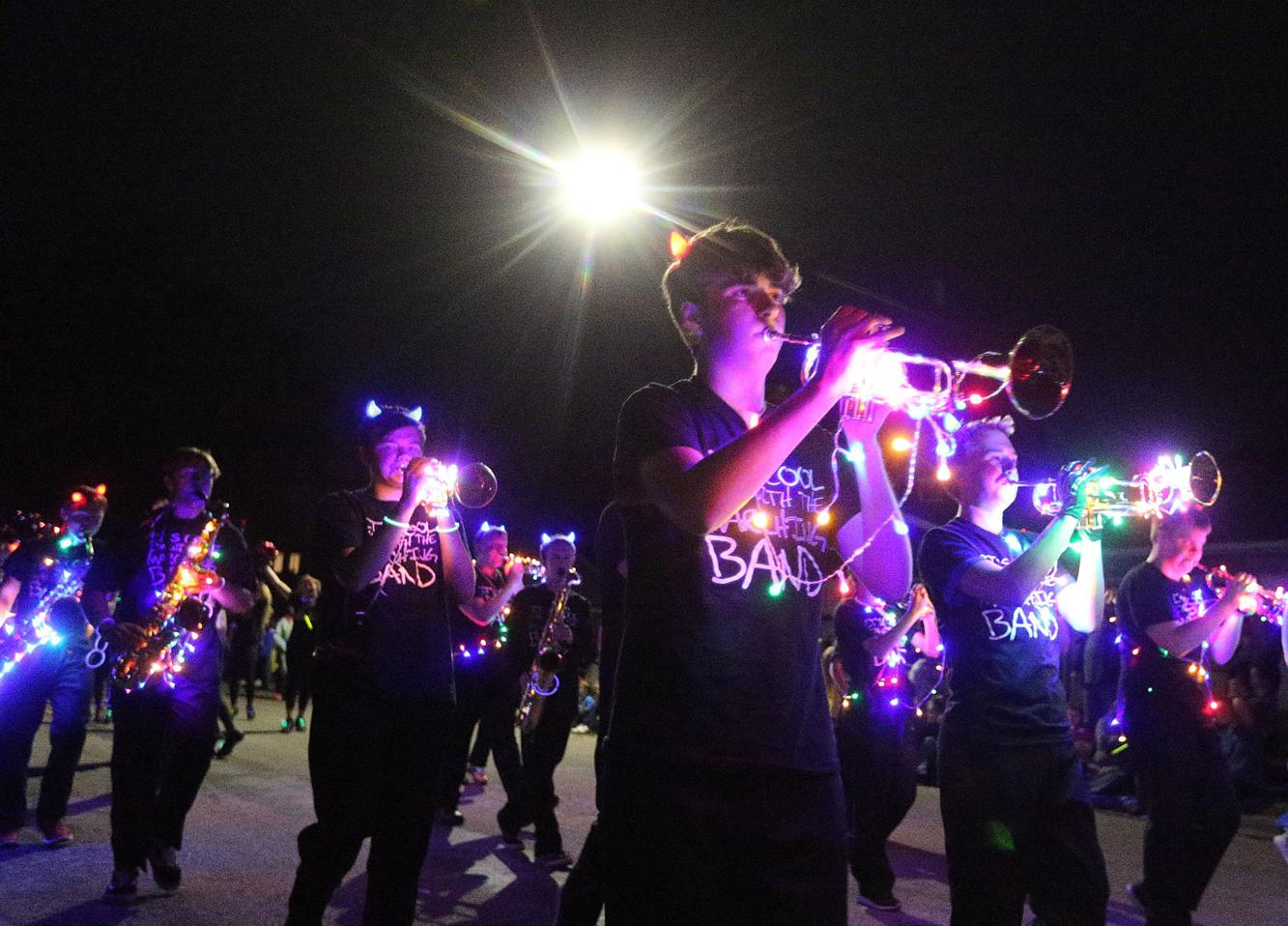 Photos Oktoberfest Torchlight Parade in La Crosse