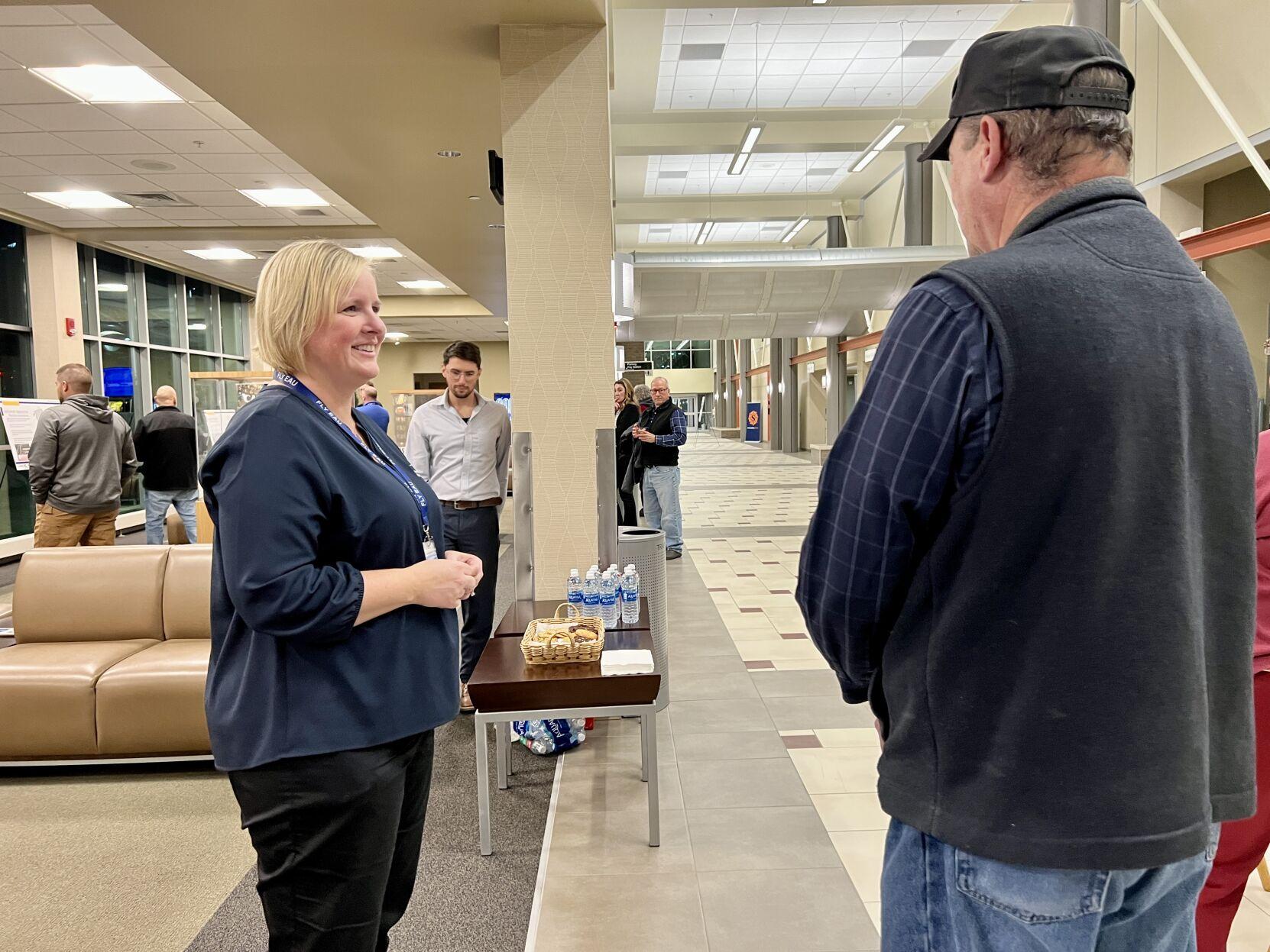 Chippewa Valley airport hears passenger service proposals