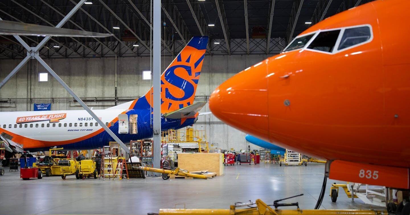 Sun County Airlines resumes nonstop flights to Fort Myers