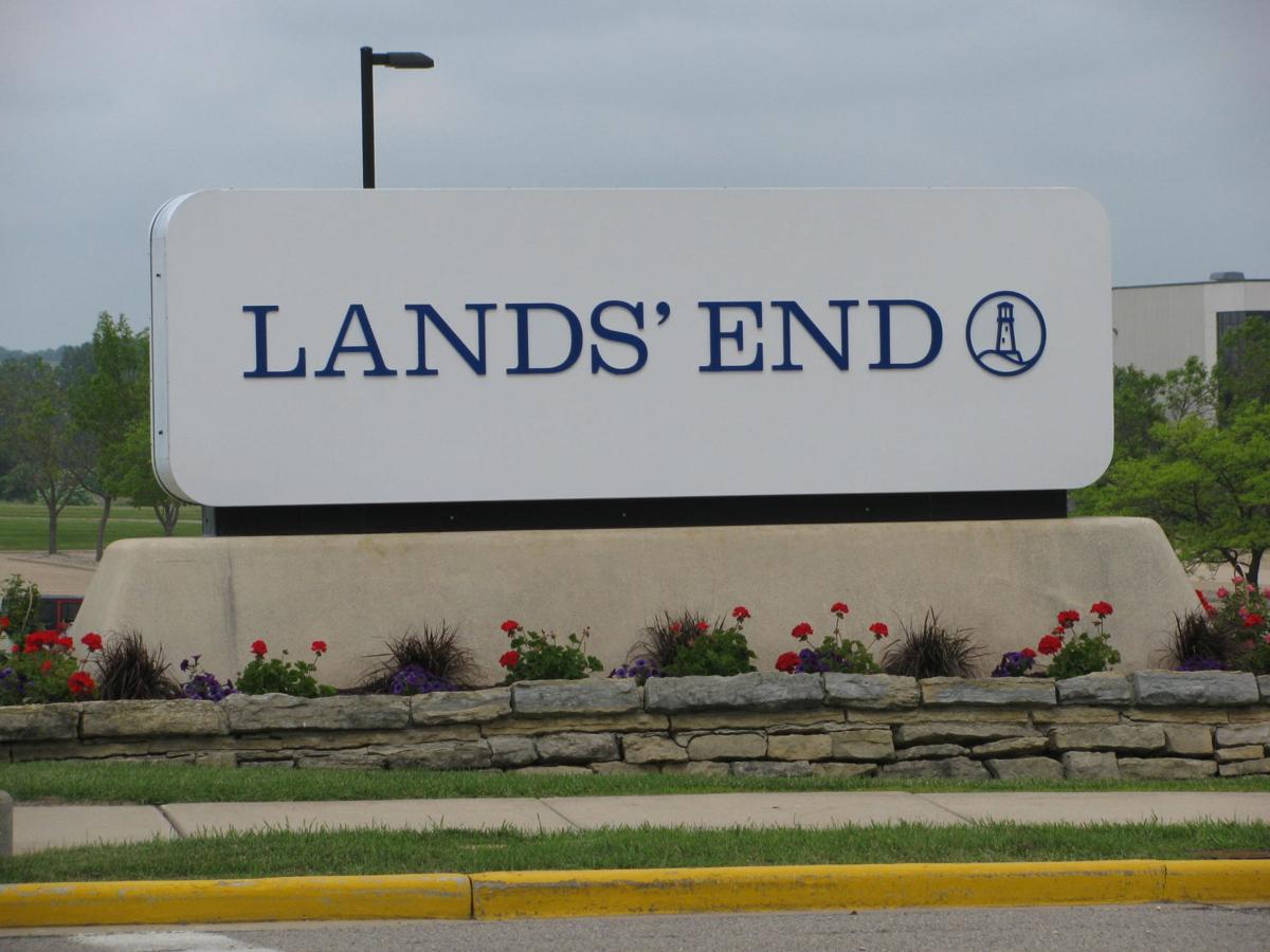 Lands' End sales and profit grow but its stock slumps