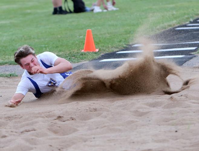 Division 3 track and field regionals at Colfax 5-26-26