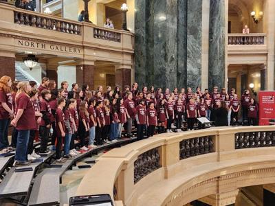 Menomonie Middle School choir performs at state Capitol