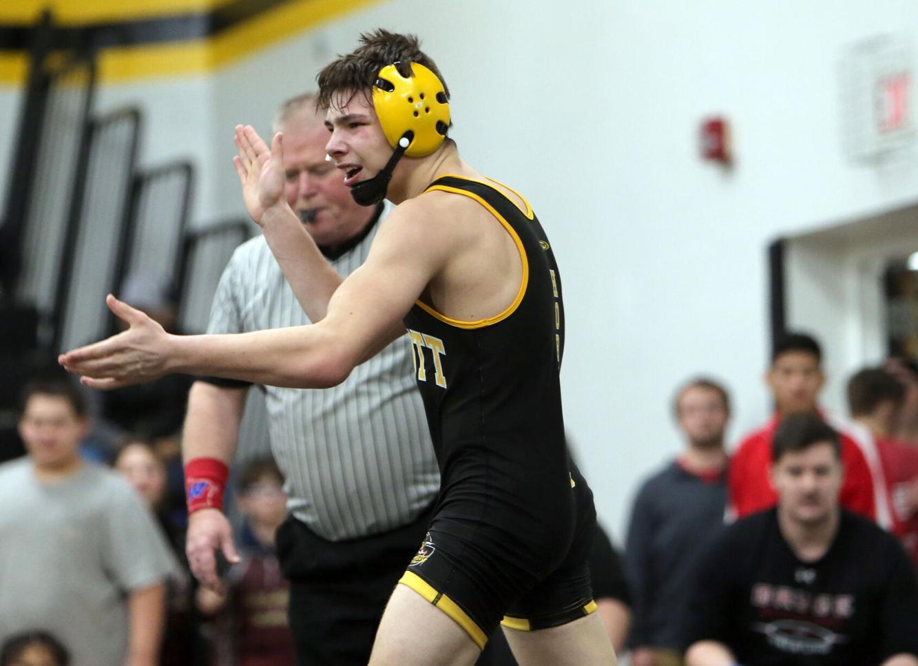 High School Wrestling Sectionals Cadott sends six to state