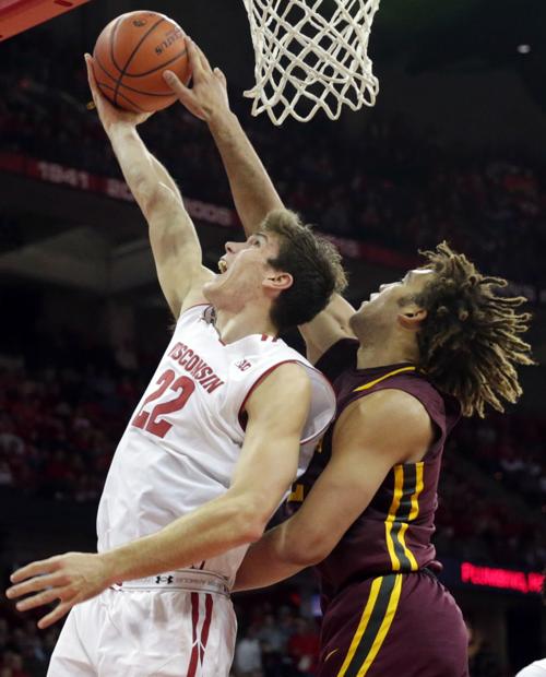 Badgers Men S Basketball Wisconsin Will Play In 2017 Hall Of Fame