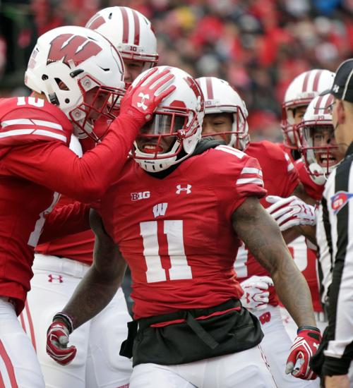 Badgers Football Wisconsin Remains At No 5 In College Football