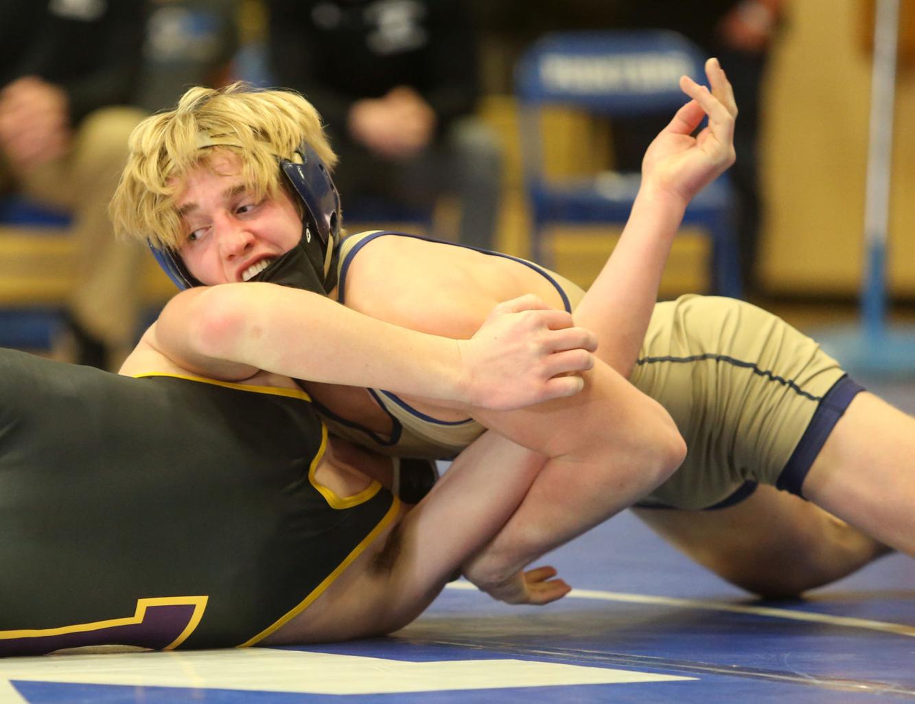 Photos WIAA sectional wrestling Local Sports
