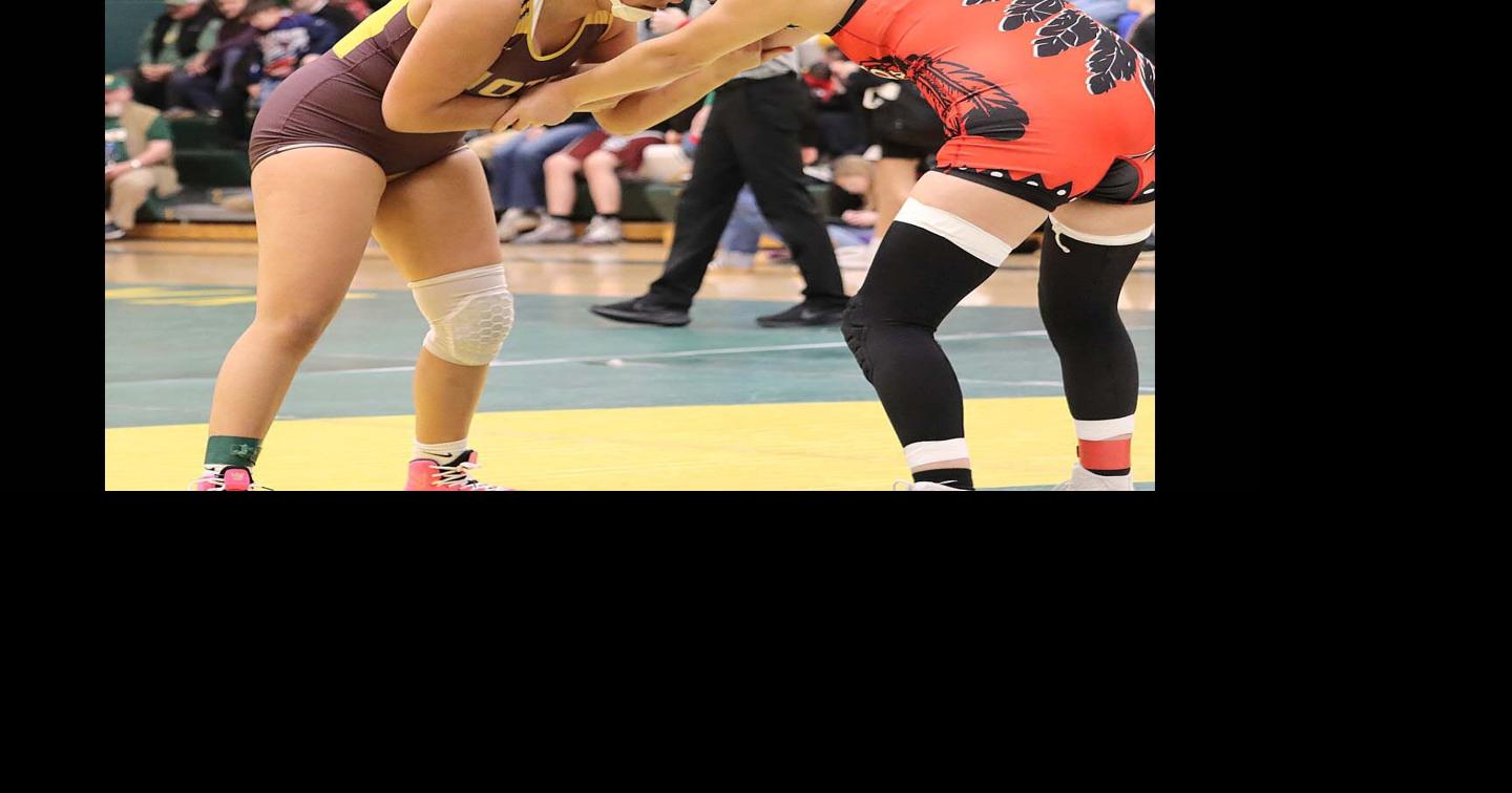 CHS wrestlers compete at Holiday Classic